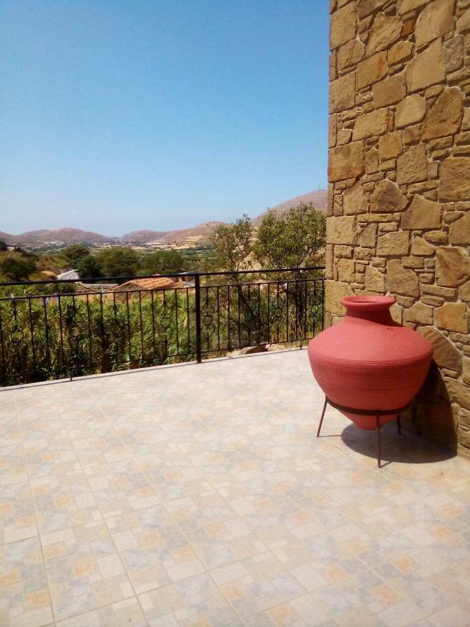 Villa Stone House Of Panos Kornos Exterior foto
