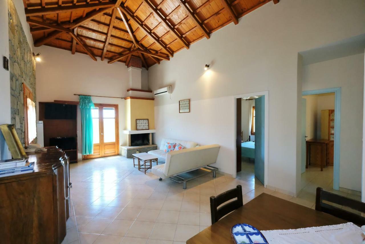 Villa Stone House Of Panos Kornos Exterior foto